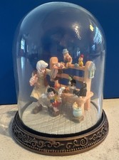 De colección Disney Pinocho Geppetto Taller Jiminey Bajo Cúpula de Cristal 5"
