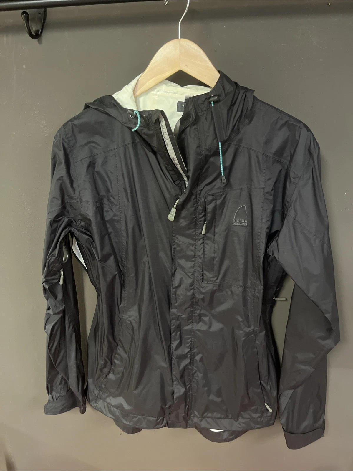 Sierra Designs Black Hurricane Jacket Hooded Women L