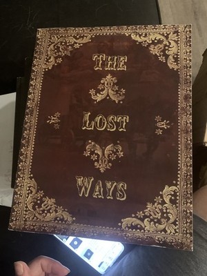 The Lost Ways by Claude Davis - Second Edition - Survival & Homesteading Guide