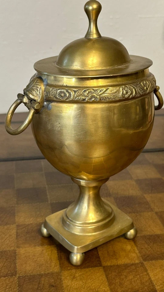 Vintage Brass Urn with Lion Head Handles and Lid 11.5" Height - Image 2 of 4