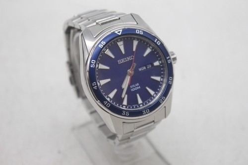 T Vintage Gents Quartz Solar Seiko 100M Wristwatch Working Boxed