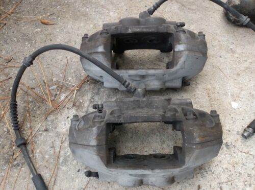 12-19 BMW 335i 340i 435i M2 M3 M4 (F30 F32) FRONT BRAKE CALIPER SET-2 (BREMBO)