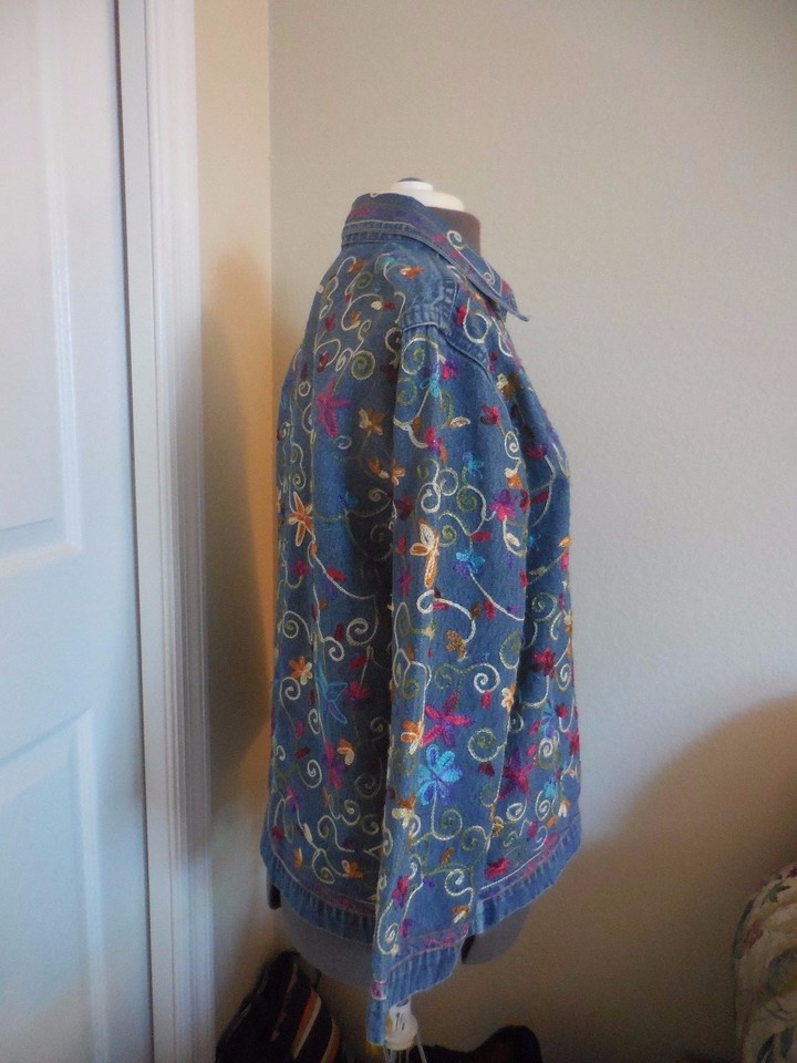 Plus Size - Denim Crop Collarless Jacket
