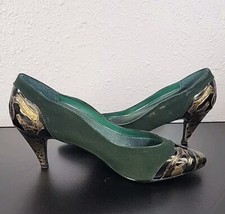 Vintage GREEN suede High Heels Marilyn Size 6.5 B