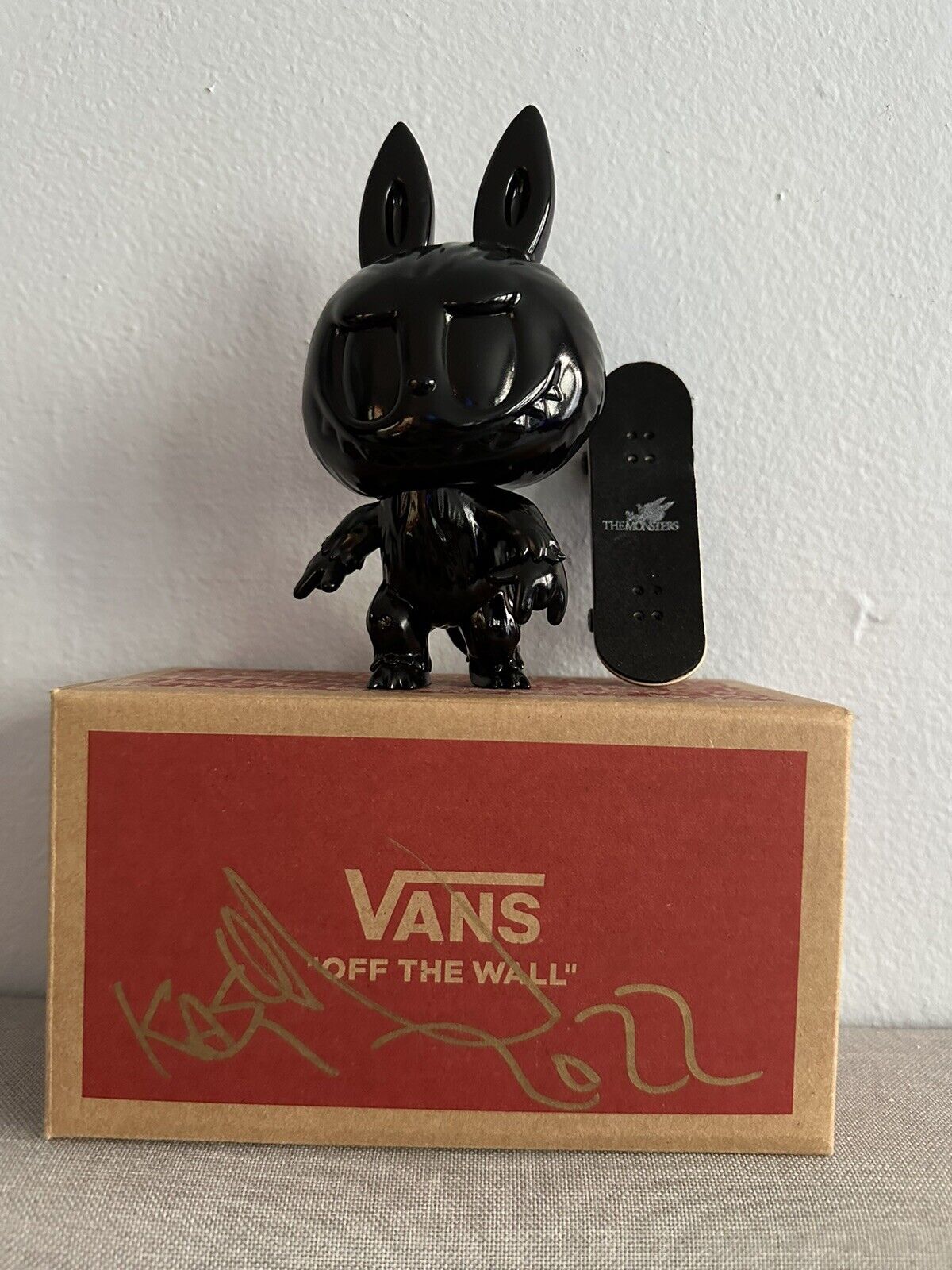 How2work x VANS The Monsters SIGNED by Kasing Lung Zimomo SBA sofubi LTD 266