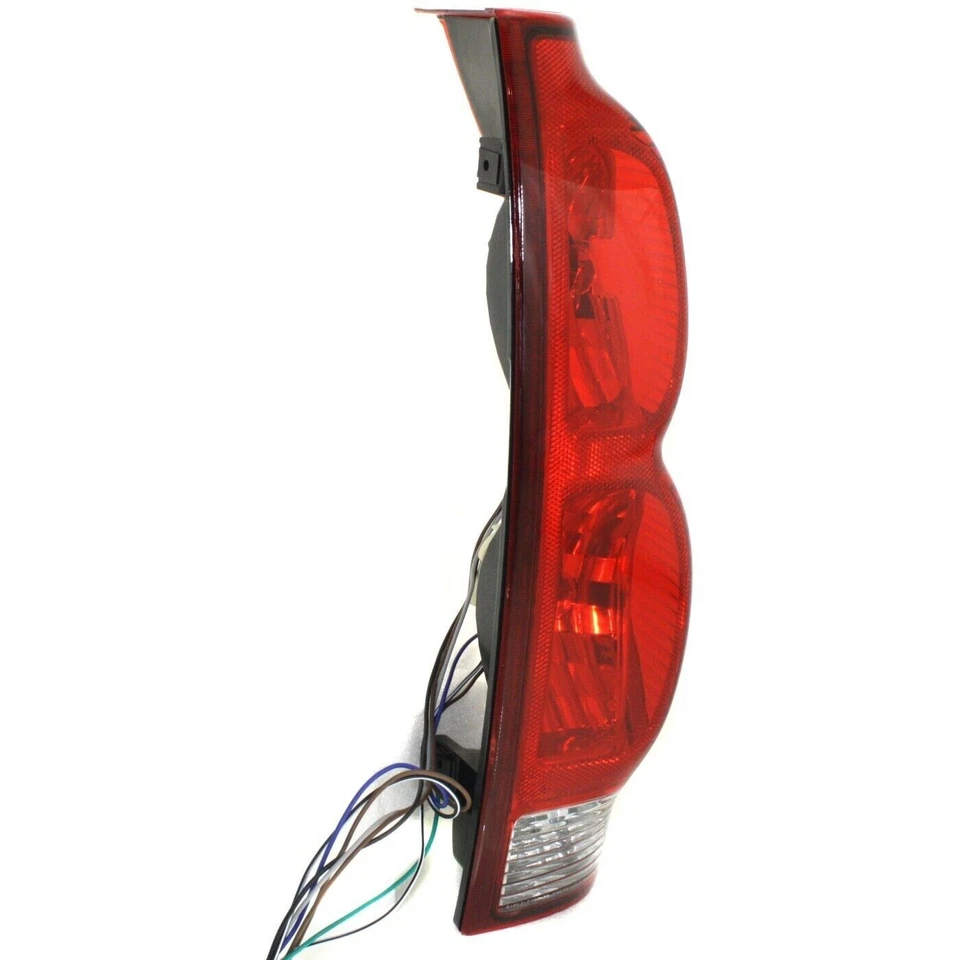 Right Passenger Side Tail Light For 2002-2006 Avalanche 1500 2500 GM2801153 - Image 2 of 4
