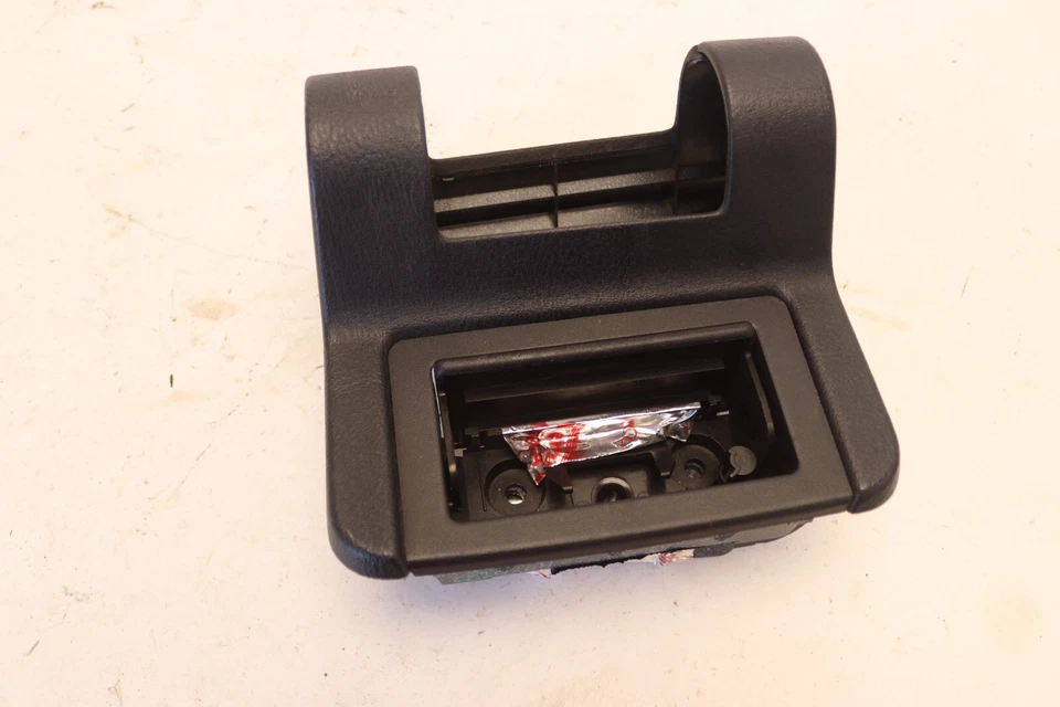 BMW M3 E36 1995-1999 consola central delantera compartimento de almacenamiento cenicero OEM Foto 2 de 4