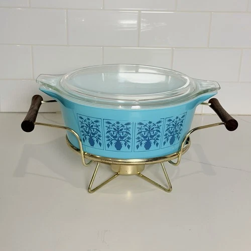 Pyrex Turquoise Saxony Tree of Life 2.5 QT Casserole W Lid & Warmer Cradle Vtg