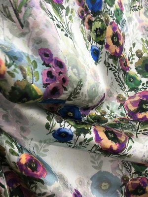 6 METRES DE TISSU SATIN FLEUR - Photo 1/4