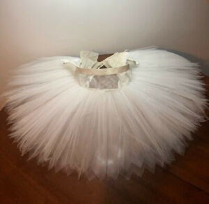 tutu balletto SARTORIALE danza classica  bianco con baschina e mutandina.