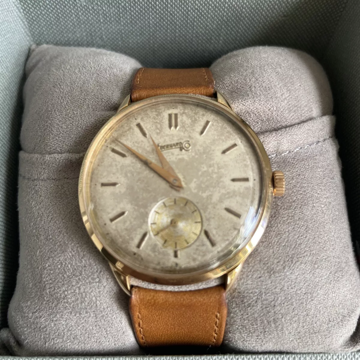 18k solid gold Eberhard Co. Watch 37mm