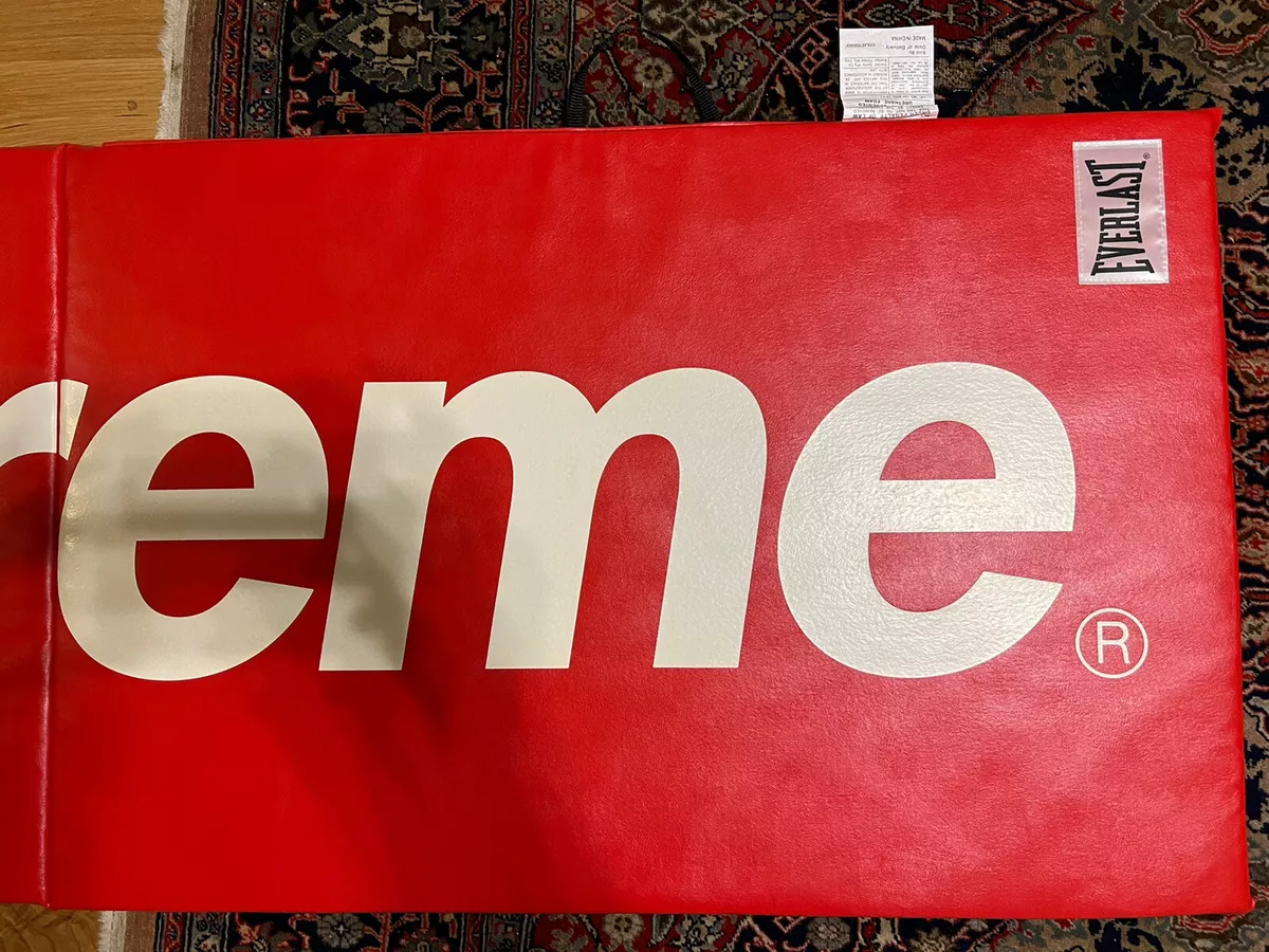 Supreme Everlast Folding Exercise Mat Red FW17 Brand New Box Logo Ready To  Ship