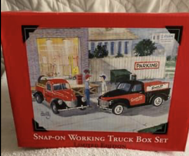 Snap-On Tools Working Truck Box Set Limited Edition 1940 Ford 1952
