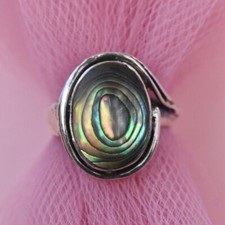 Abalone shell ring sterling silver size 5 1/2 US, fancy accent boho ring