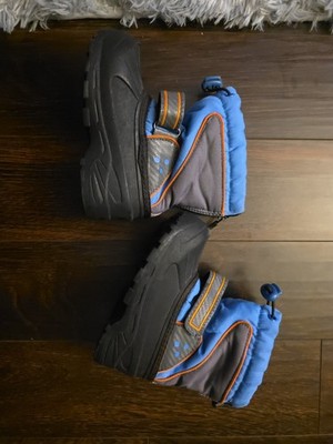 Thermolite Boys  Blue/Black Checkered Lined Snow Boots Size 4 pull on Kids Boots