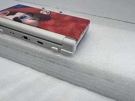 Nintendo 3DS Super Mario 3D Land Edition Console - White Tested Works Great