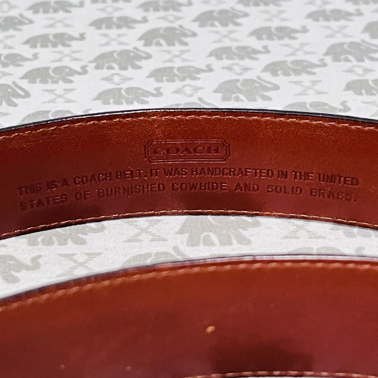 Cintura abito vintage Coach da uomo 44" 110 cm marrone mogano pelle ottone fibbia classica