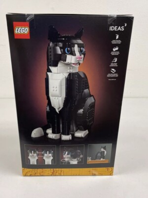 Lego 21349 Ideas Tuxedo Cat 1710 pcs Sealed In Box! Ships  Black And White Tuxedo Cat 21349  Ideas - BRAND NEW Sealed In Box main image 0