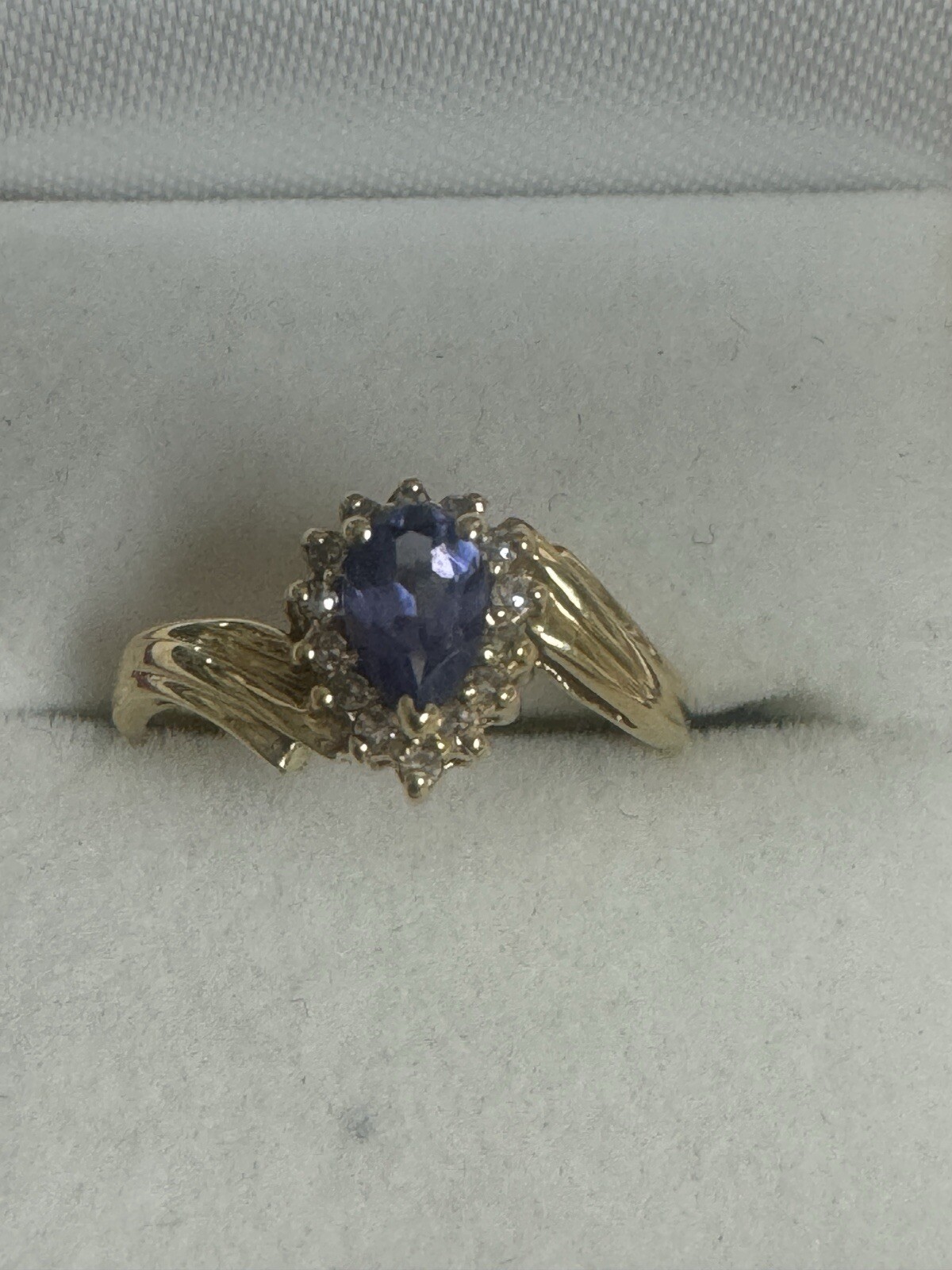 Picture 2 of 13