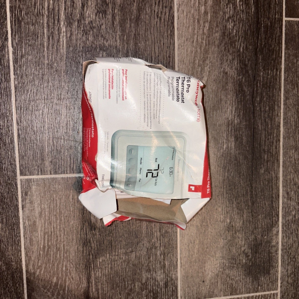 Honeywell T6 Pro Digital Programmable Thermostat - TH6220U2000/U - Image 3 of 4