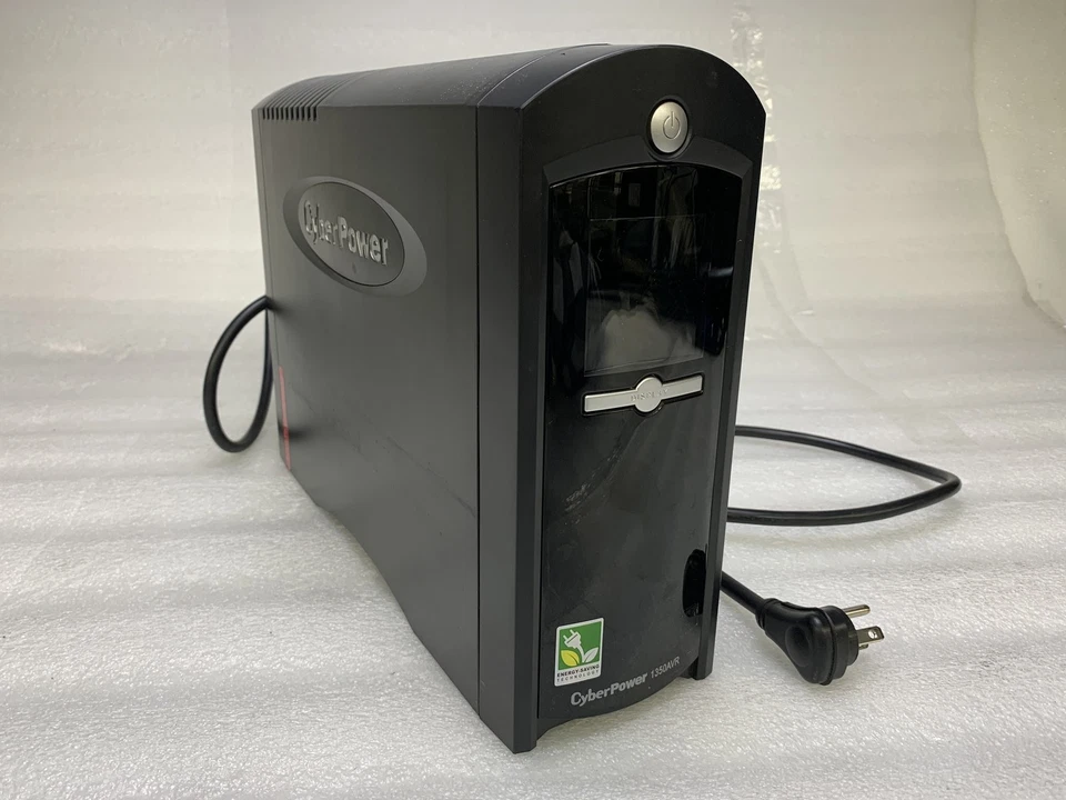 CyberPower 1350AVR 1350VA CP1350AVRLCD 9-Outlet LCD USV System ohne Akku
