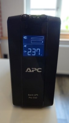 APC Back-UPS Pro 550 BR550Gl USV