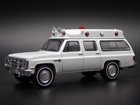 1973-1991 CHEVY CHEVROLET SUBURBAN K20 AMBULANCE 1:64 SCALE DIECAST MODEL CAR