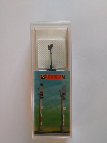 Arnold escala N señal de ferrocarril iluminada - Artículo #7610 - NUEVO | Zustand: New