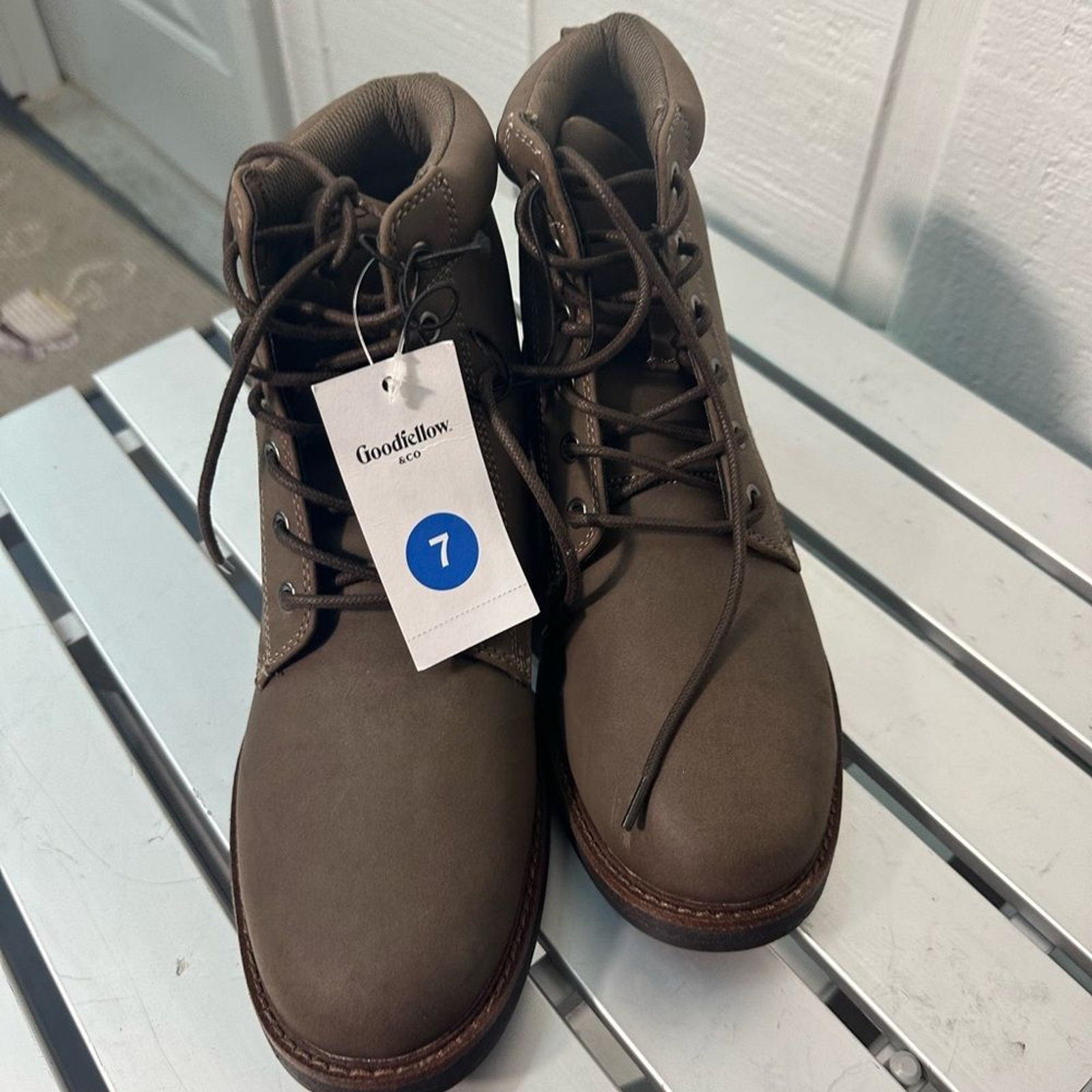 Men's Jeffrey Brown Combat Boots by Goodfellow Size 7 New With Tags-image