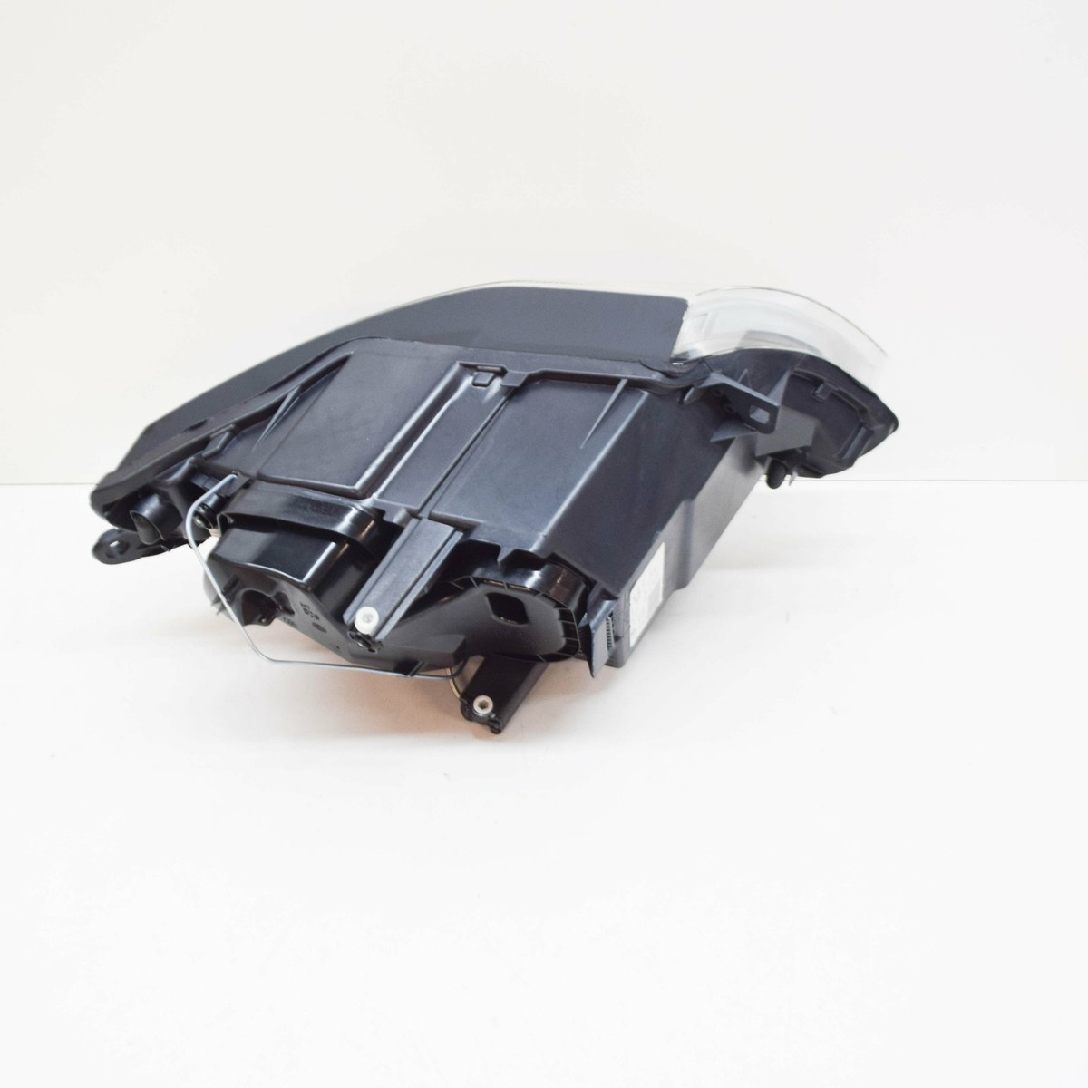BMW Z4 Coupe E86 Front Left Bi-Xenon Headlight RHD 63127162719 NEW
