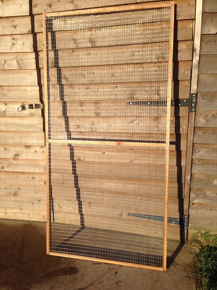 9 x Aviary Panel 1 x Door 6ft x 3ft 19G Wire Chicken Rabbits Puppy Bird Run