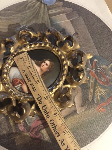 Antica miniatura francese dipinta a mano portait porcellana fantasia ornata dorata - Foto 9 di 9