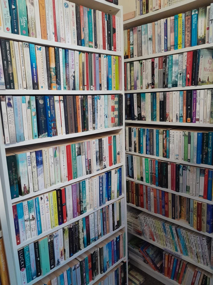 fiction books bundle X25 Stock Clearance  - Image 3 of 4