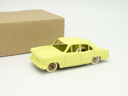 Dinky Toys Simca Versailles - Vintage Meccano France - Échelle 1/43