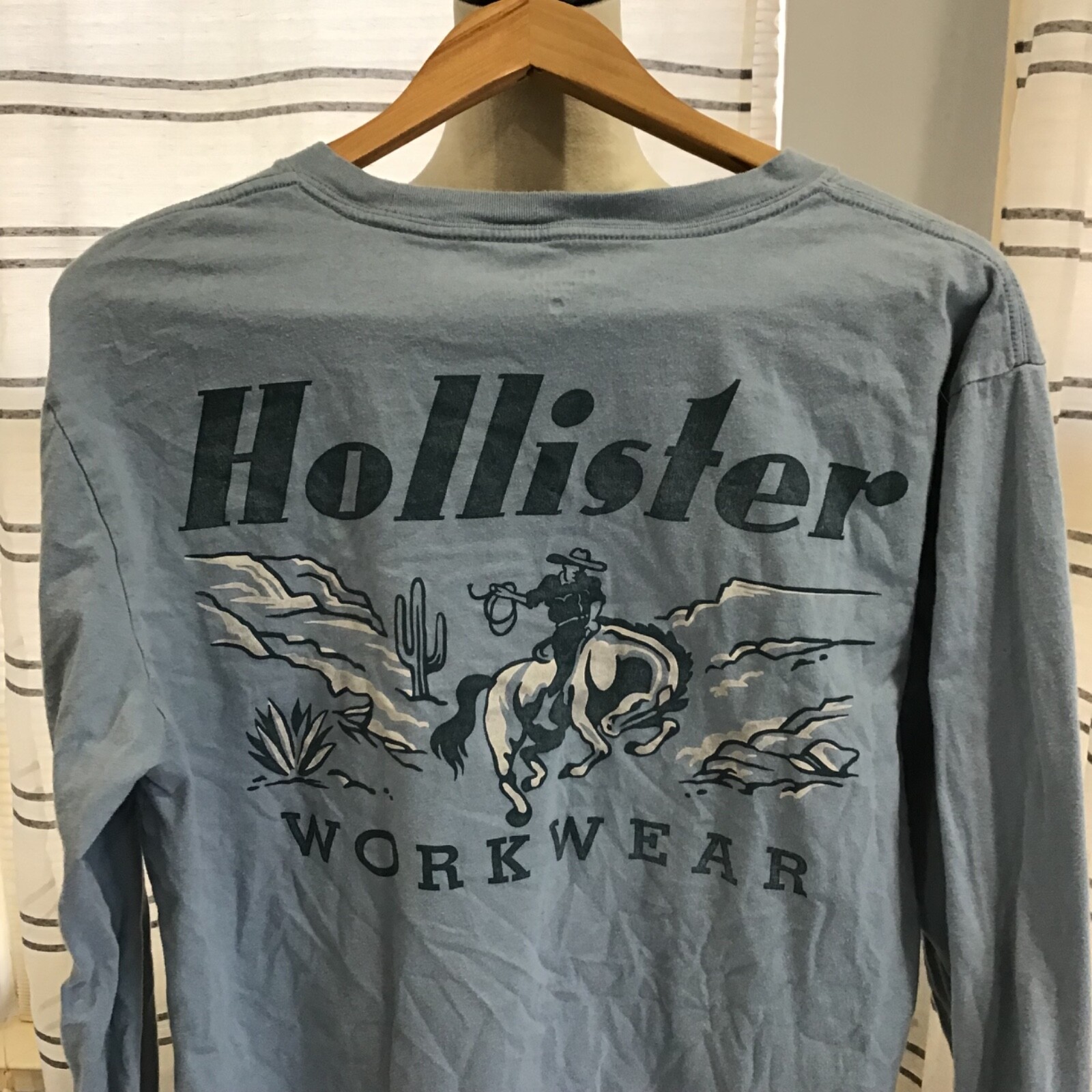 Hollister Men Size Med Blue Work Wear Long Sleeve Cotton Tee Shirt Streetwear