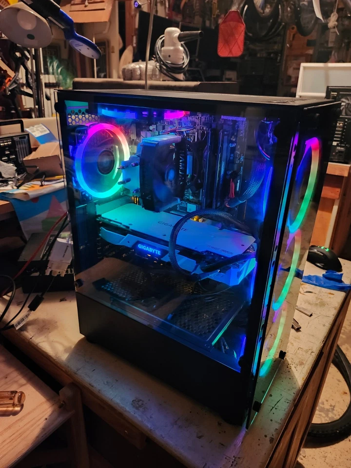 Custom Gaming PC - Intel i7-7700, RTX 2070, 2TB M.2 SSD, 16GB RAM, Wi-Fi, Glass - Image 2 of 4