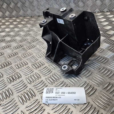 Porsche Macan 4 Ev 2024-2026 Bracket 22 front right side 95c805446