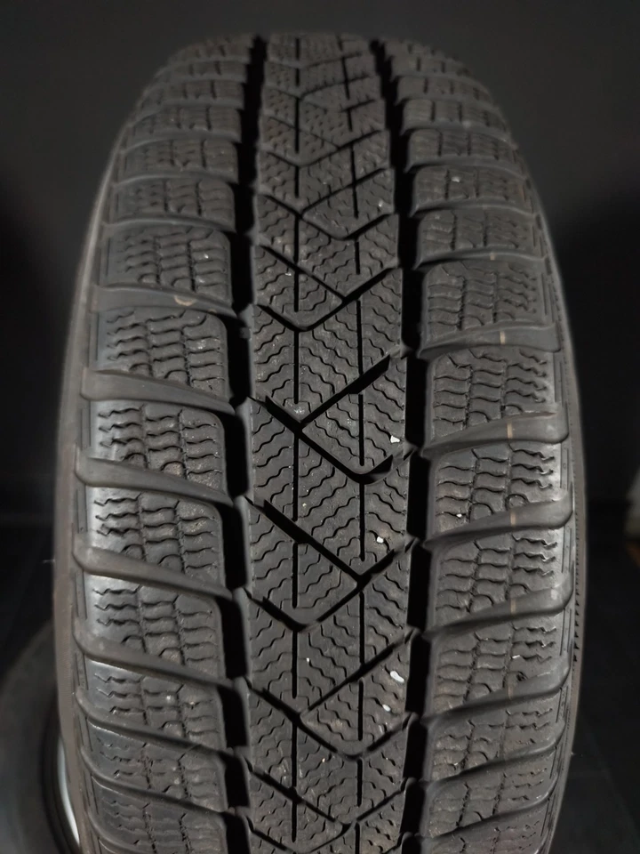 4 Winterreifen 215/60R18 18" Dezent Alufelgen KBA 54026 7,5Jx18 ET 53,5 - Bild 4 von 4