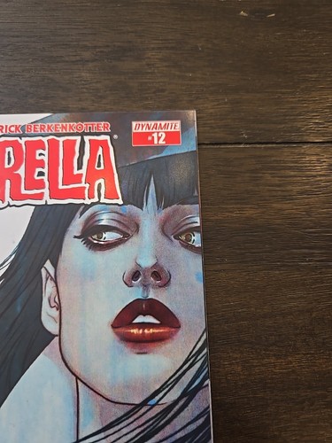 Vampirella #12 Dynamite 2015 Jenny Frison Variant Cover Rare! NM See Pics! 🔑 - Bild 4 von 6