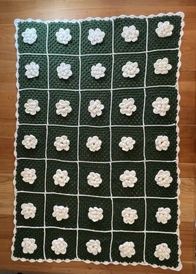 Vintage Handmade Afghan Crochet Throw Lap Blanket Green 3D White Flowers