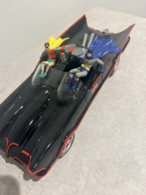The Bradford Exchange 11'' Batman Classic Series Light & Sound Sculpture