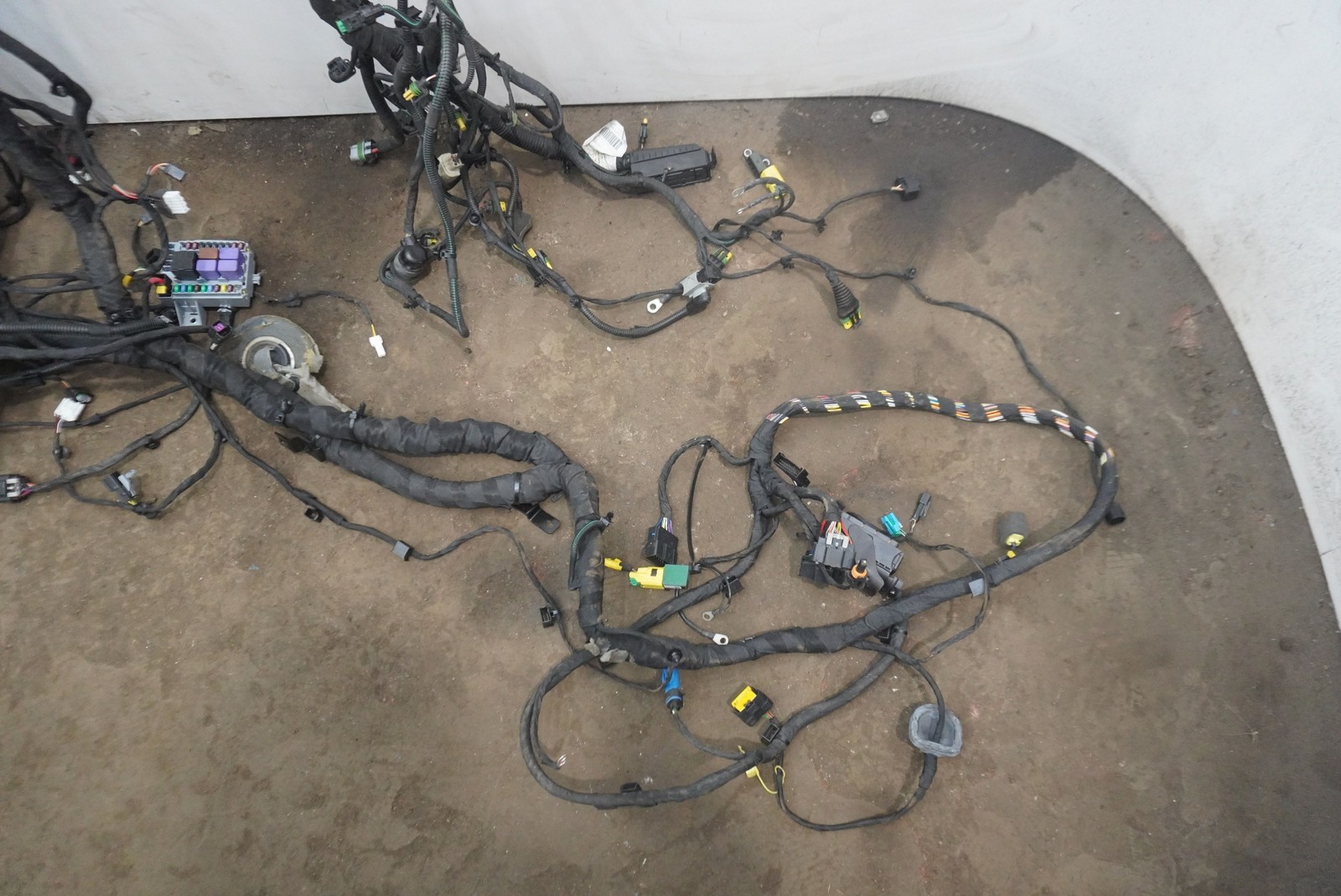Ferrari California Front Wiring cable P/N 320149