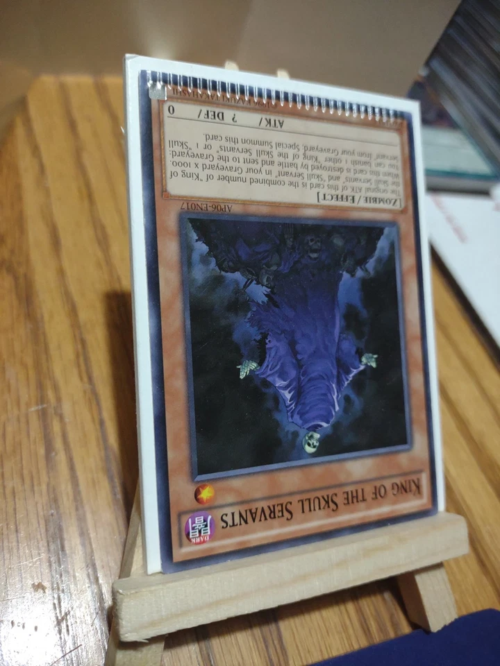 Yu-Gi-Oh Card King Of The Skull Servants Misprint Crinkle Indentation AP06-EN017 - Image 3 of 4