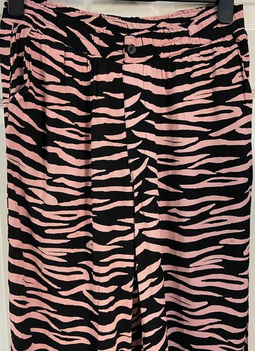 GANNI Pink & Black Zebra Print Wide Tapered Leg Trousers Pants EU38 UK10 BNWT - Picture 2 of 9