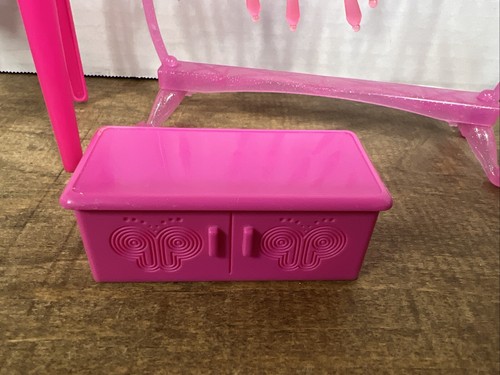 Vintage Barbie Accessories 1980s/1990s Lot Chairs Cake Table & More READ - Picture 7 of 14