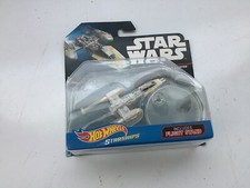2015 Hot Wheels Star Wars Y-WING FIGHTER GOLD LEADER Die-Cast