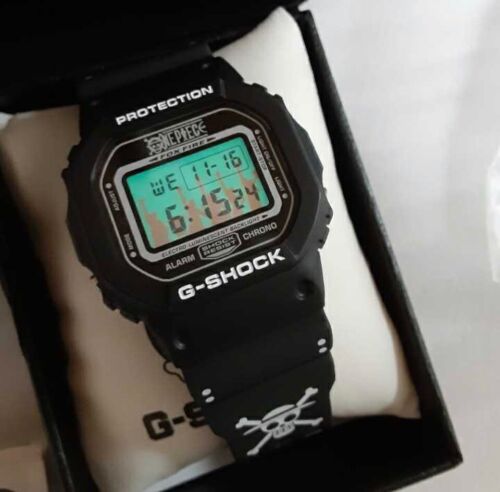 CASIO G-SHOCK  DW-5600VT × ONE PIECE  collaboration wristwatch working  NEW - Picture 1 of 8