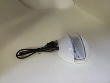 NEW WHITE DREAMGEAR USB CHARGING DOCK & CABLE FOR NINTENDO DSi & DSi XL #N39