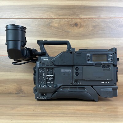 Sony DXC-D35 Camcorder | DSR-1 Videocassette | DXF-701WS