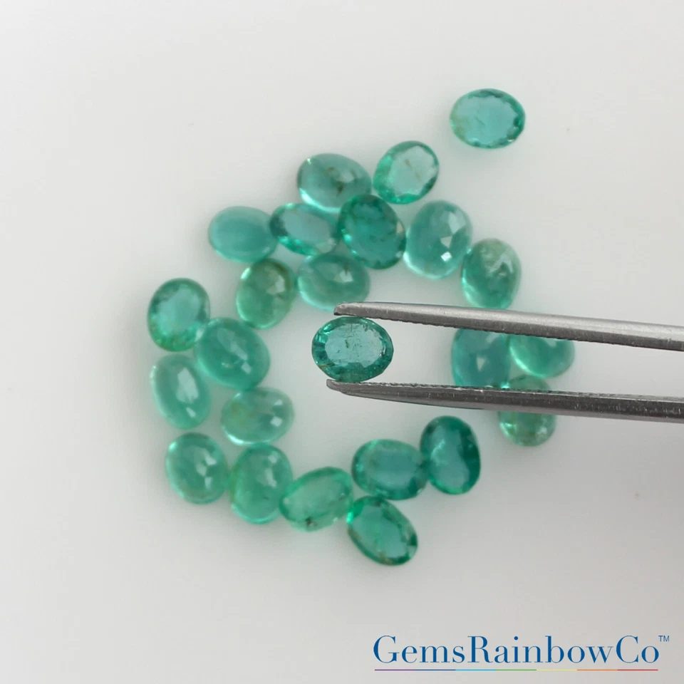 Natural Emerald Round, Oval, Square, Baguette Green Faceted Loose Gemstones #788 - Image 4 of 4